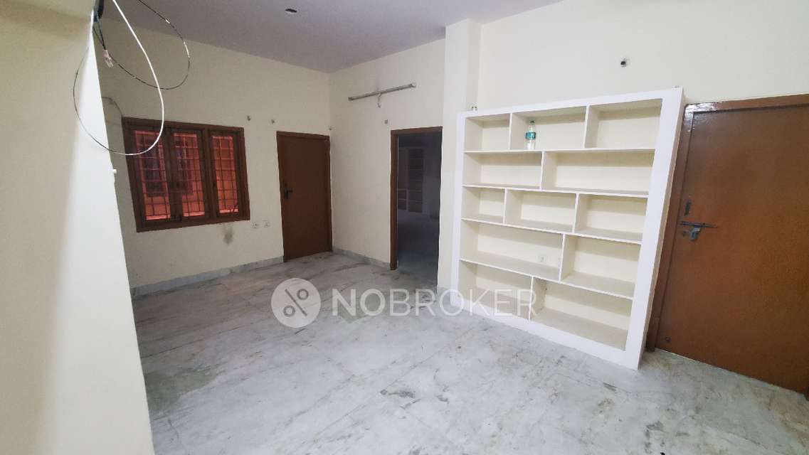 2 BHK Flat In Anushka Towers For Sale  In Lakdikapul