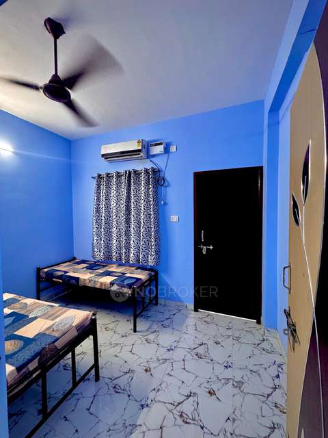 PG for Girls in Thorapakkam