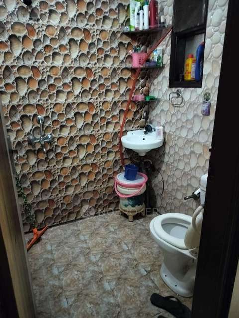 2 BHK Flat In Ashram Society For Sale  In Sector 5