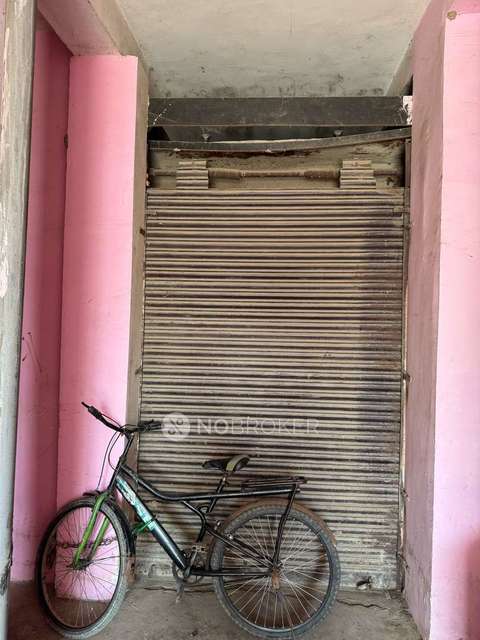 Godown/Warehouse in Sector 106, Noida for Rent