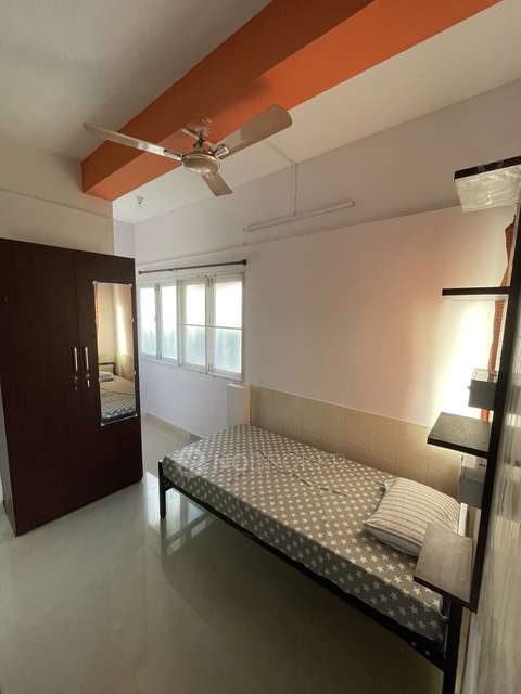 PG for Boys in Manapakkam