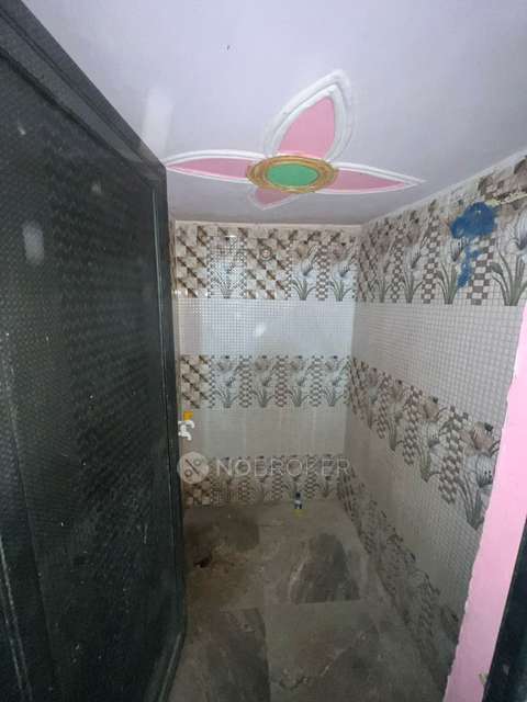 4+ BHK Flat For Sale  In Sector 121