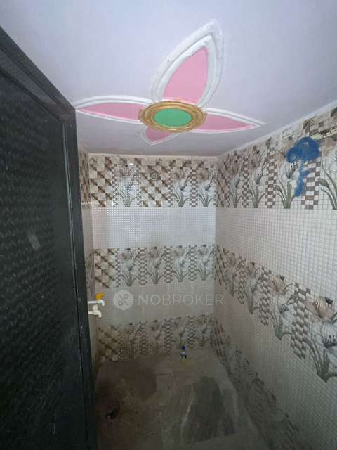 4+ BHK Flat For Sale  In Sector 121