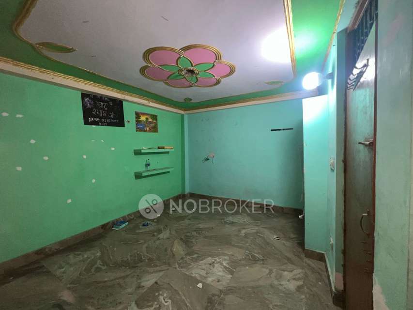 4+ BHK Flat For Sale  In Sector 121