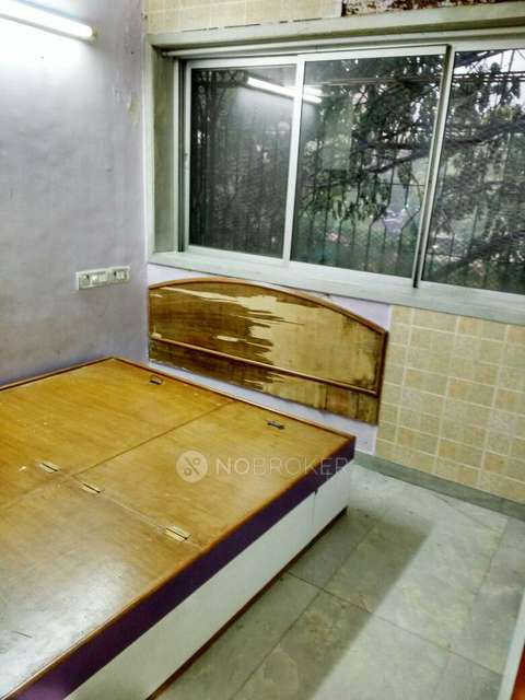 2 BHK Flat In Tulsi Vrinda Chs For Sale  In Borivali West