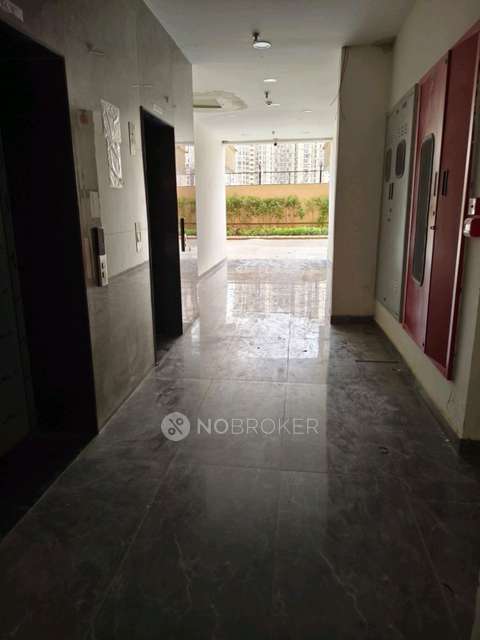 2 BHK Flat In Apex Splendour for Rent  In Sector 63