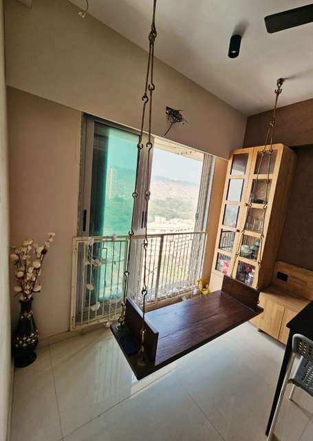 2 BHK Flat In Mayfair The View For Sale  In Vikhroli West