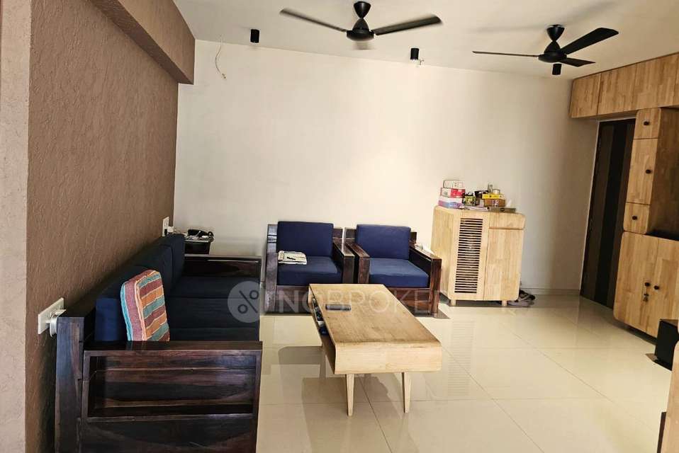 2 BHK Flat In Mayfair The View For Sale  In Vikhroli West