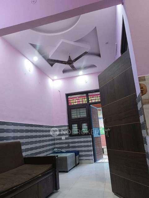 1 BHK Flat In Standalone Building  for Rent  In Chipiyana Buzurg