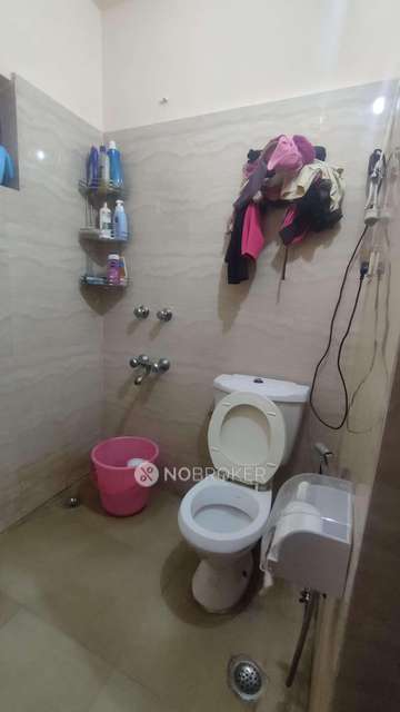 2 BHK Flat In Shree Ganesh Apartment For Sale  In Sector 3