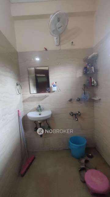 2 BHK Flat In Shree Ganesh Apartment For Sale  In Sector 3