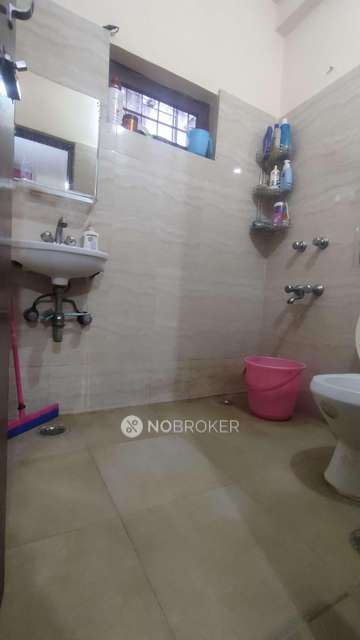 2 BHK Flat In Shree Ganesh Apartment For Sale  In Sector 3