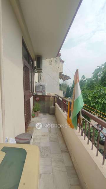 2 BHK Flat In Shree Ganesh Apartment For Sale  In Sector 3