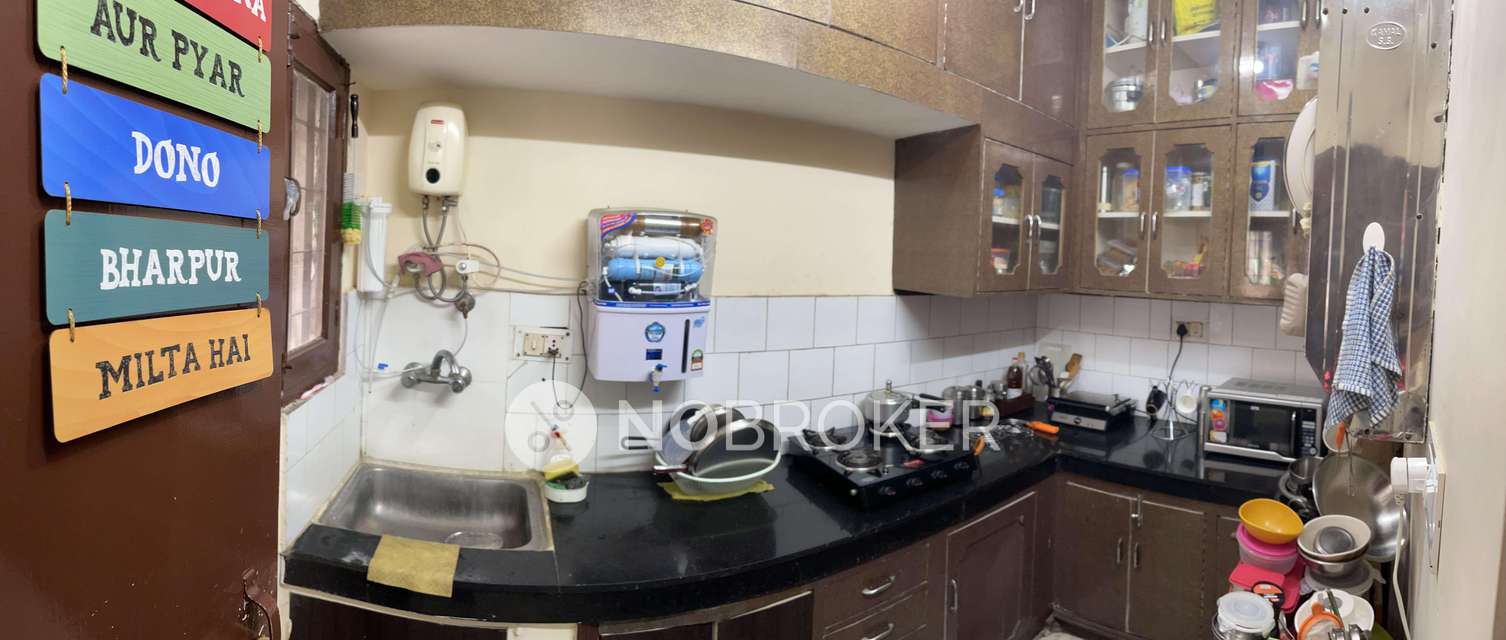 2 BHK Flat In Shree Ganesh Apartment For Sale  In Sector 3