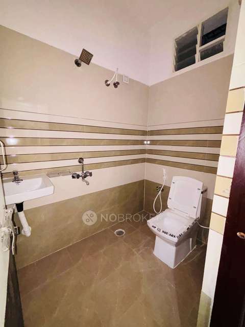 3 BHK Flat In Classic Residency For Sale  In Nawab Saheb Kunta