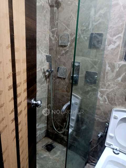 2 BHK Flat In Tharwani Asterdale For Sale  In Jhulelal Chowk Road