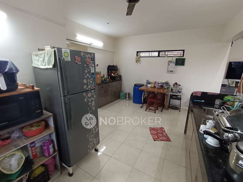 2 BHK Flat In Navrang Plaza For Sale  In Vishrantwadi