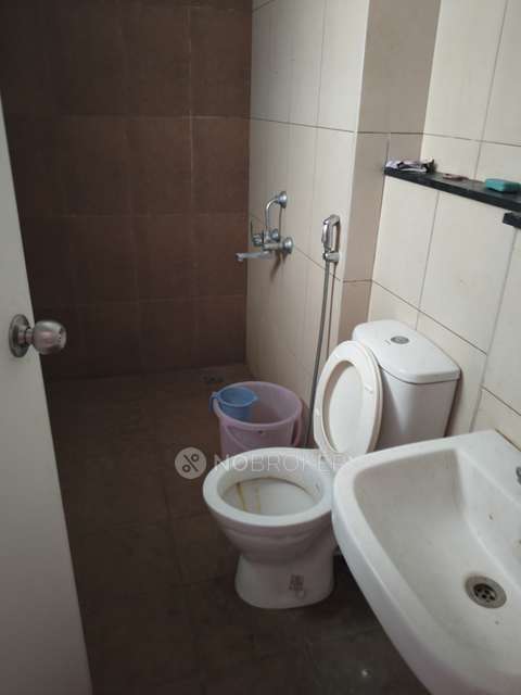 2 BHK Flat In Tvs Emerald Atrium For Sale  In Kollapakkam