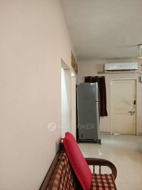 2 BHK Flat In Awho Parameswan Vihar For Sale  In Saligramam
