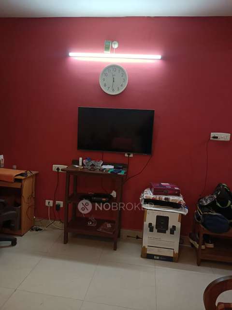 2 BHK Flat In Awho Parameswan Vihar For Sale  In Saligramam