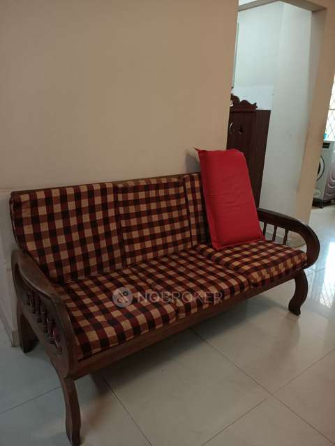 2 BHK Flat In Awho Parameswan Vihar For Sale  In Saligramam