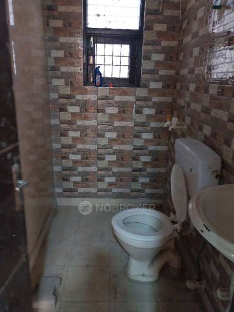 2 BHK Flat In Diplomatic Homes Sector 28 Bamnoli Dwarka For Sale  In Bamnoli Village, Sector 28 Dwarka, Dwarka