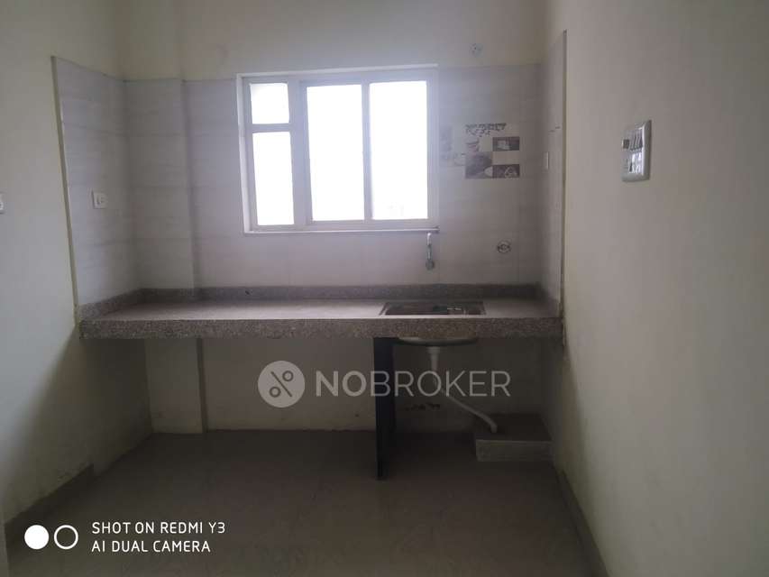 2 BHK Flat In Kapil Dreams for Rent  In Narhe