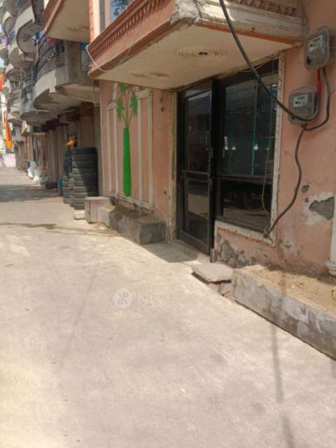 1 BHK Flat for Rent  In  Sector 11