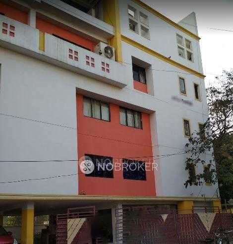 2 BHK Flat In Saptagiri Apartment For Sale  In Triplicane