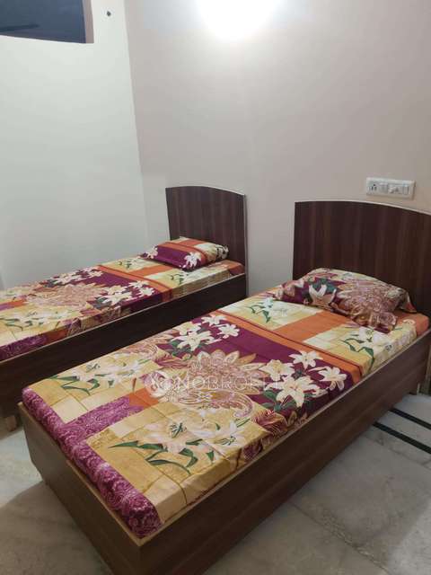 PG for Boys in Okhla