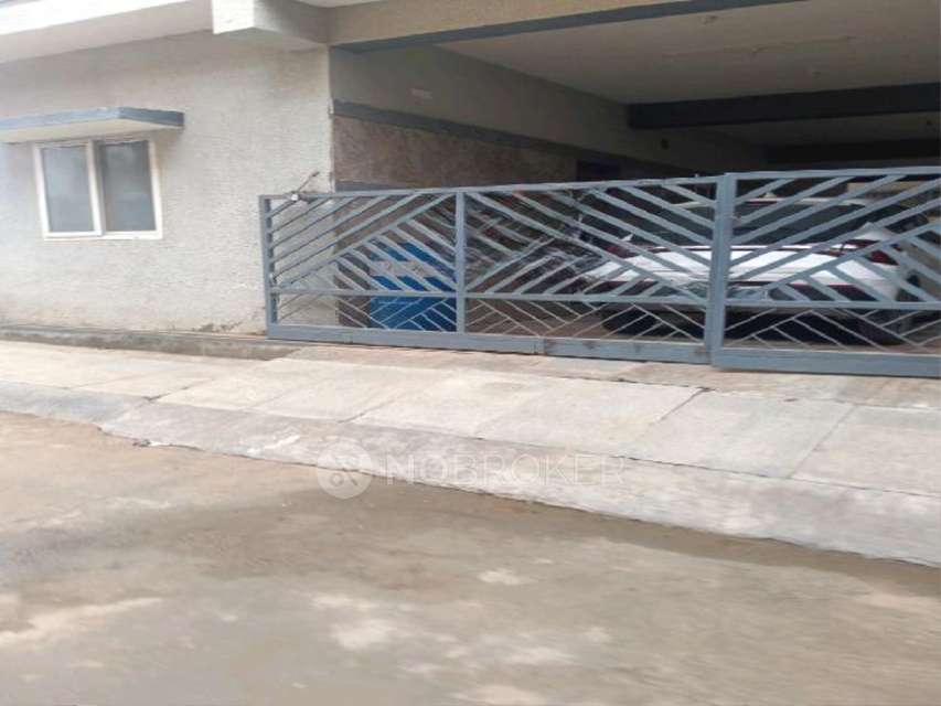 1 BHK Flat In Standalone Building  for Rent  In Whitefild