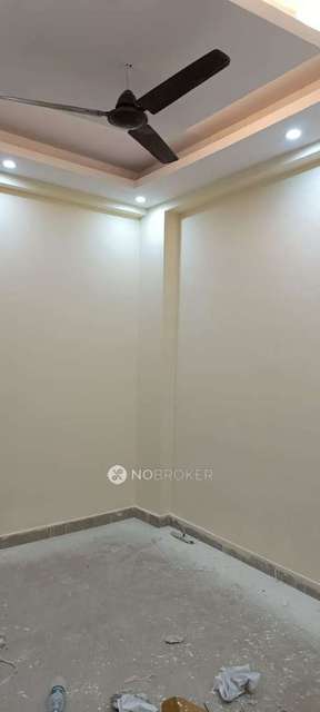 1 BHK Flat In Fm Tower Sector 73 For Sale  In Sim Card Store