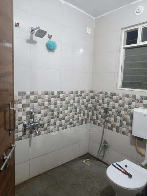 Single Room for Male In 2 BHK  In Manjari Budruk