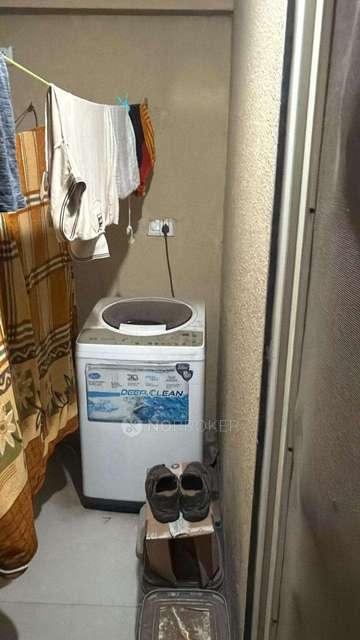 Single Room for Male In 2 BHK  In Manjari Budruk