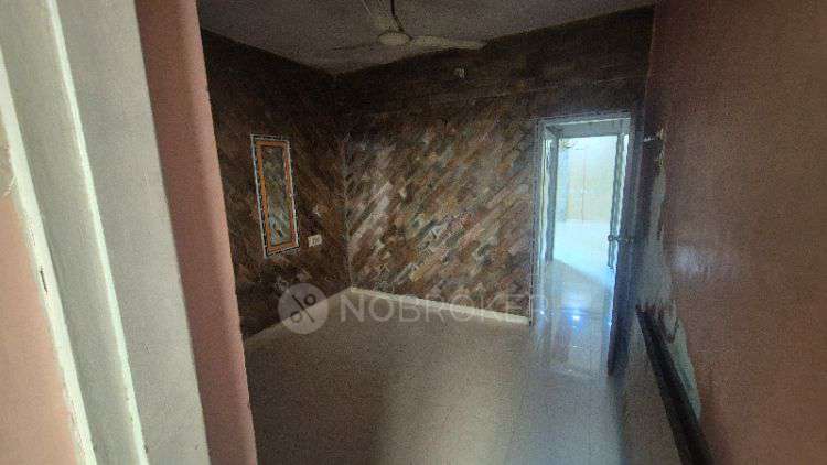 1 BHK Flat In Hiran Bldg Shiv Basav Nagar Ambernath East  for Rent  In Shiv Mandir Road