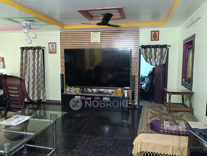 2 BHK Flat In Sai Santoshi Apartment For Sale  In Moula Ali