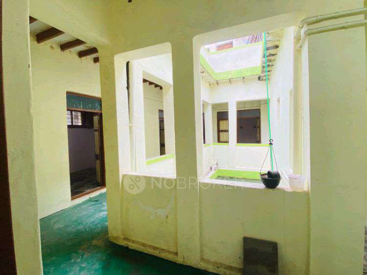 3 BHK House for Rent  In 34, Wuthucatton St, Periamet, Poongavanapuram, Chennai, Tamil Nadu 600003, India