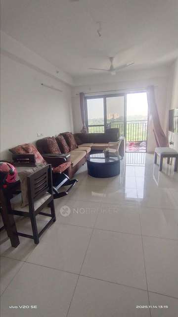 2 BHK Flat In Amanora Gold Towers For Sale  In Hadapsar