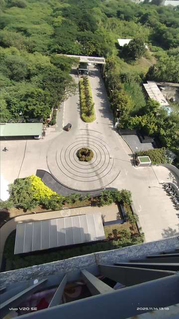 2 BHK Flat In Amanora Gold Towers For Sale  In Hadapsar