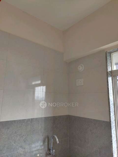 1 BHK Flat In Navalkarwadi Chs for Rent  In Jogeshwari East