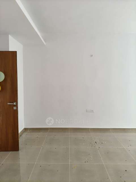 3 BHK Flat In Aliens Space Station For Sale  In Tellapur