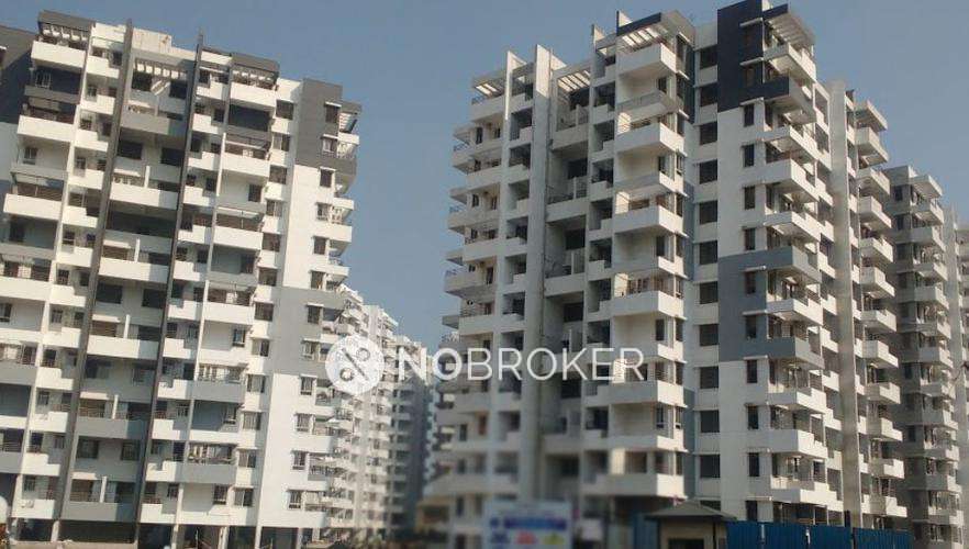 Single Room for Male In 2 BHK  In Tanish Park In Charholi Budruk, Maharashtra 412105, India