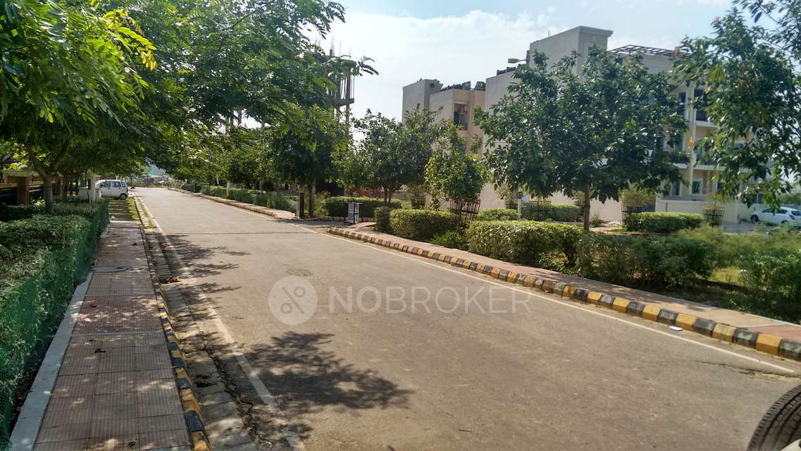 Plot For Sale  In Ansals Essencia Sector 67 In Sector 67