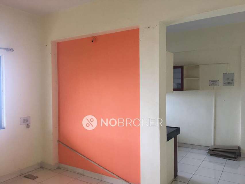 2 BHK Flat In Kumar Pragati For Sale  In Pisoli