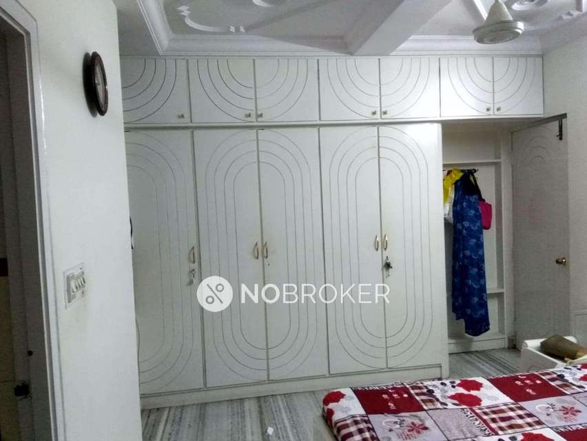 4 BHK Flat In Nav Bharath For Sale  In Sowcarpet