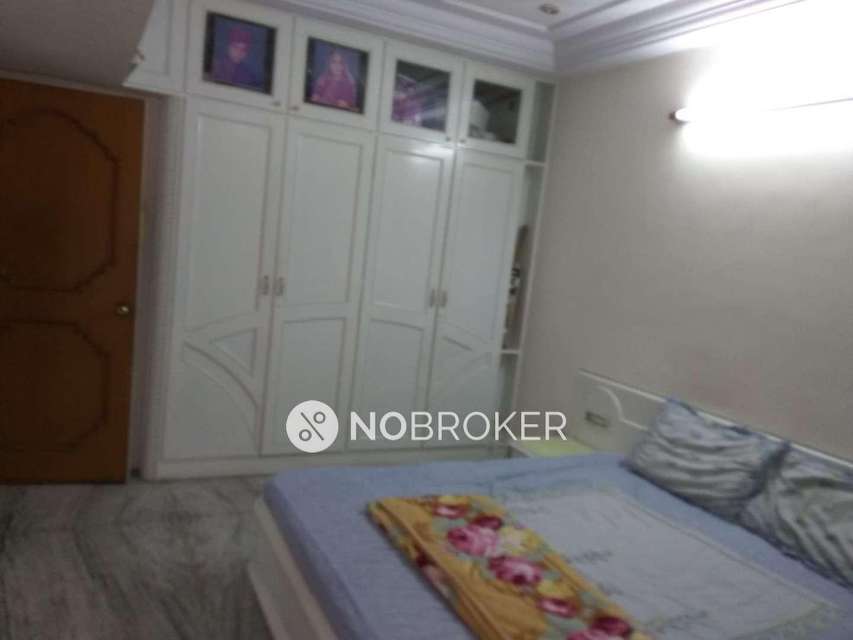 4 BHK Flat In Nav Bharath For Sale  In Sowcarpet