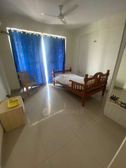 3 BHK Flat In Golden Blossom Apartment For Sale  In  Kadugodi 
