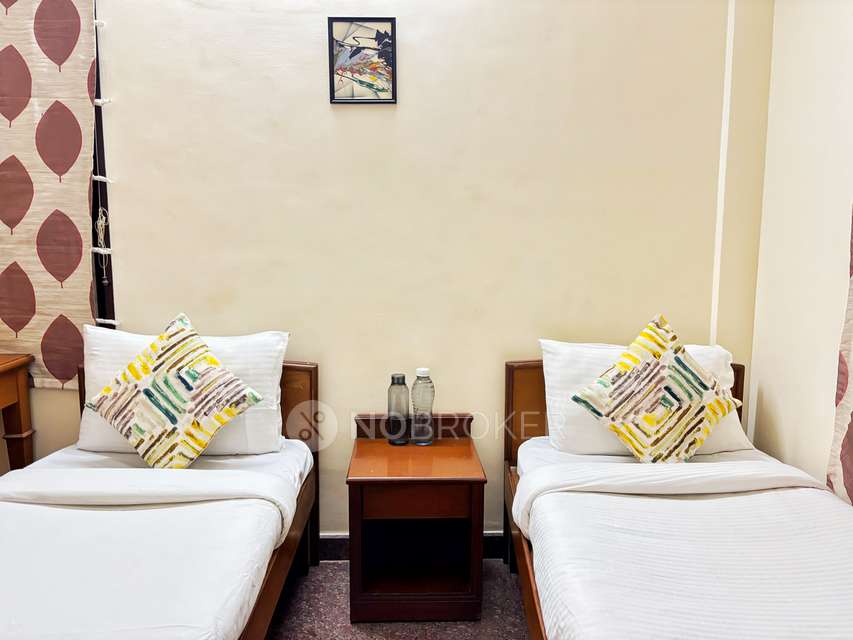 PG for Anyone in Domlur