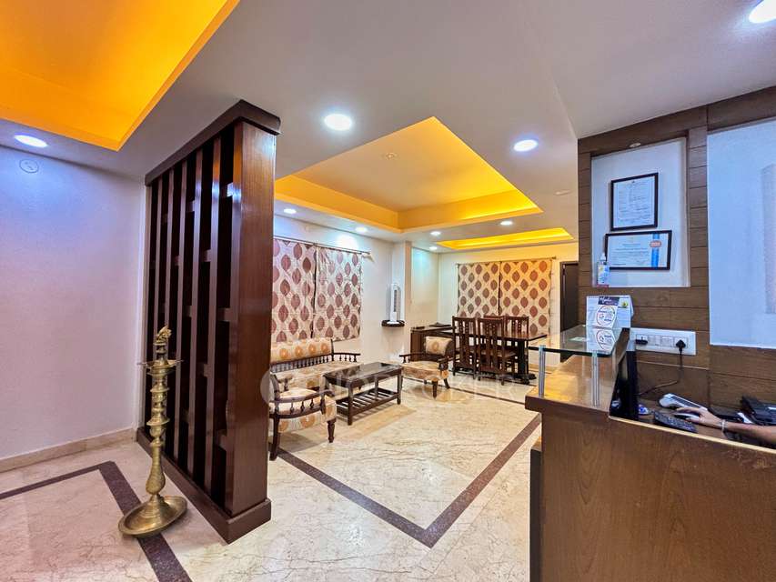 PG for Anyone in Domlur