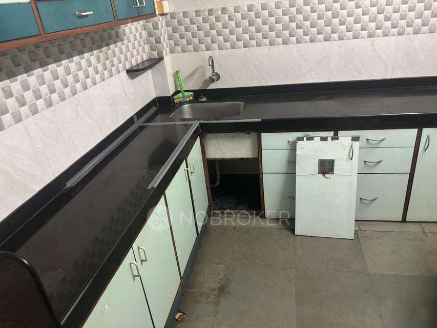 2 BHK Flat In Pragati Apartment,friends Colony,bhandup East for Rent  In Pragati Apartment